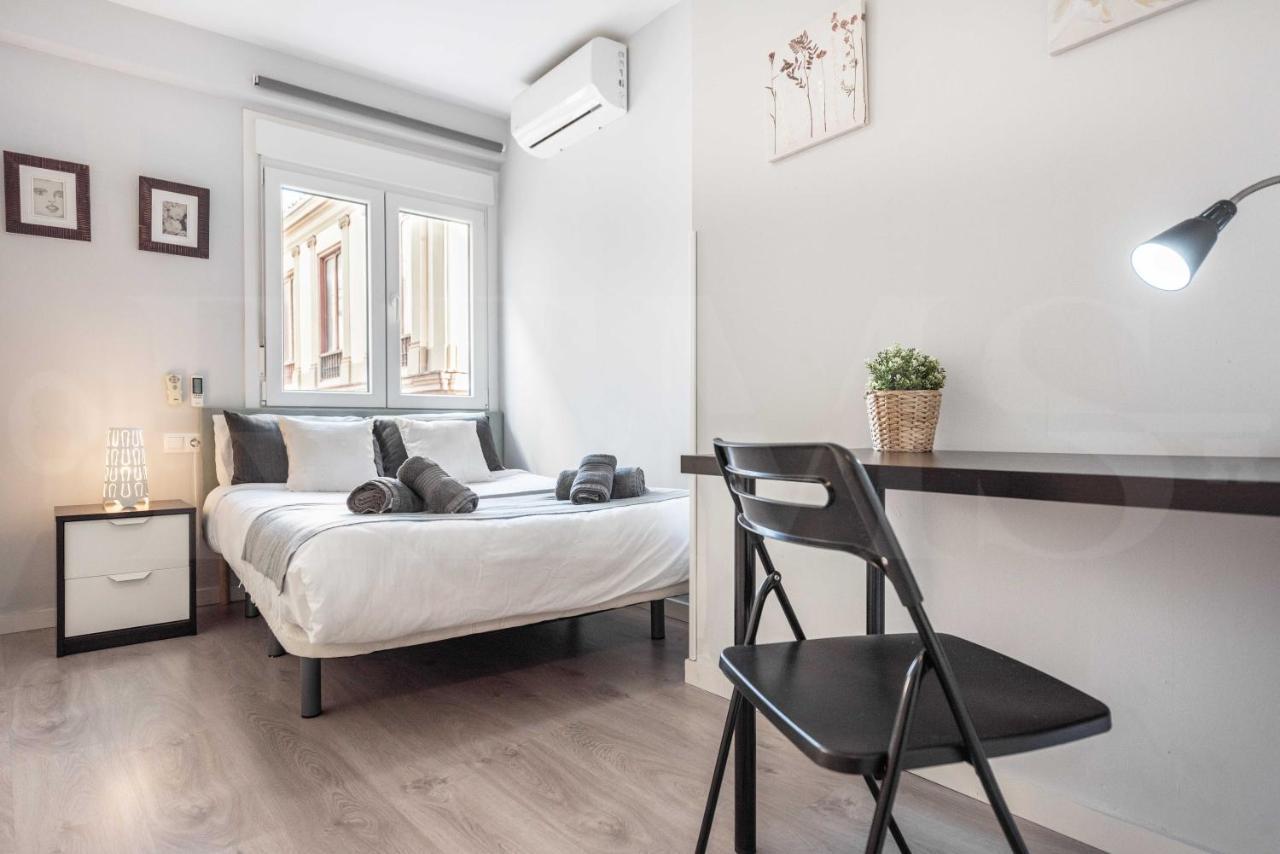Appartamento Cosy Flat With Private Balcony - Historic Center By Rems Málaga Esterno foto