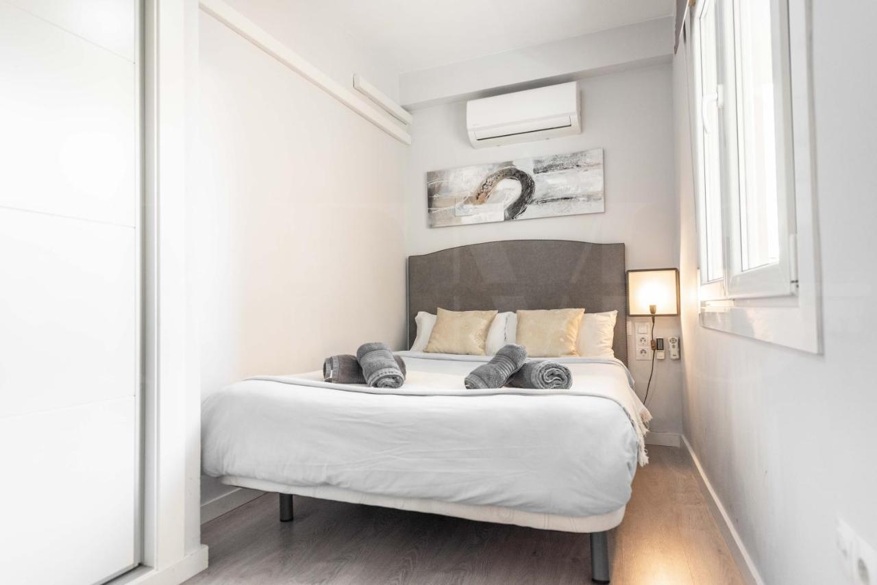 Appartamento Cosy Flat With Private Balcony - Historic Center By Rems Málaga Esterno foto