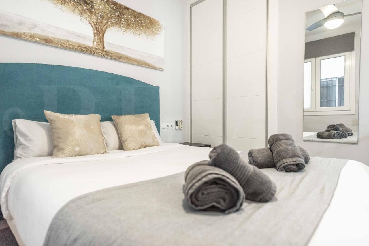 Appartamento Cosy Flat With Private Balcony - Historic Center By Rems Málaga Esterno foto